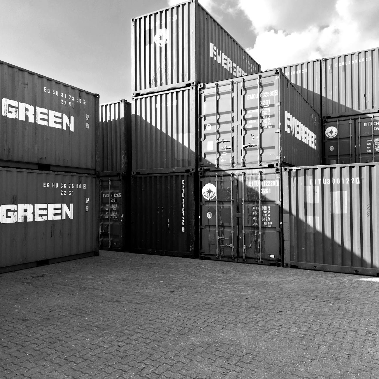 Environmental Risk Management in Ports