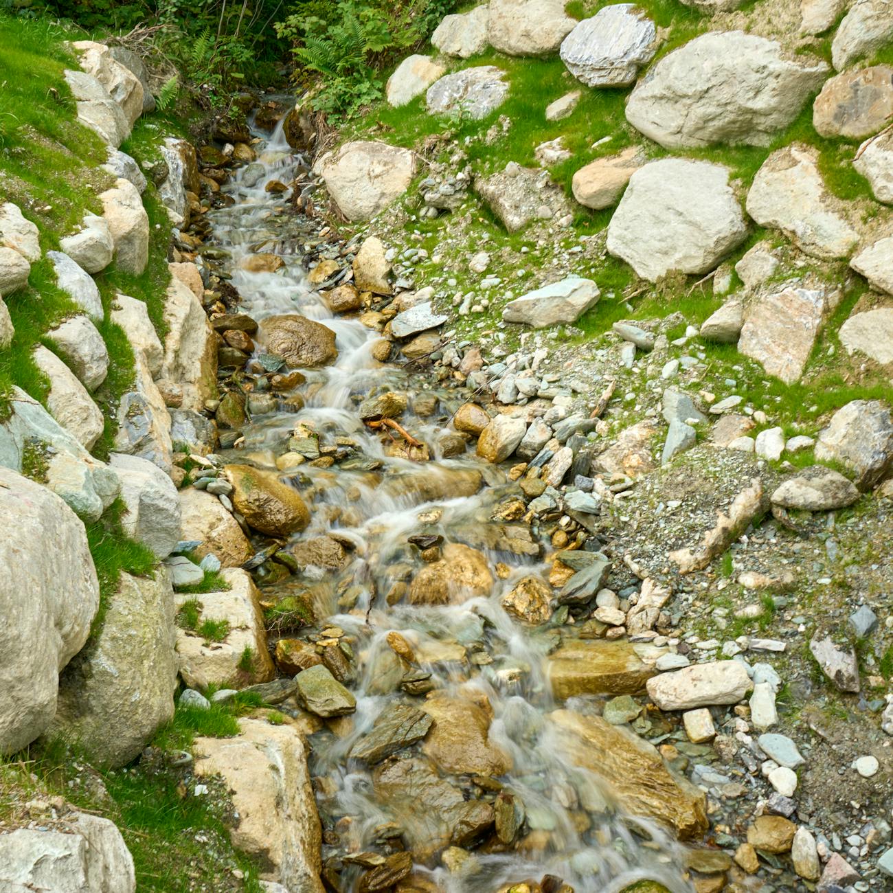 Earth Retaining Structures