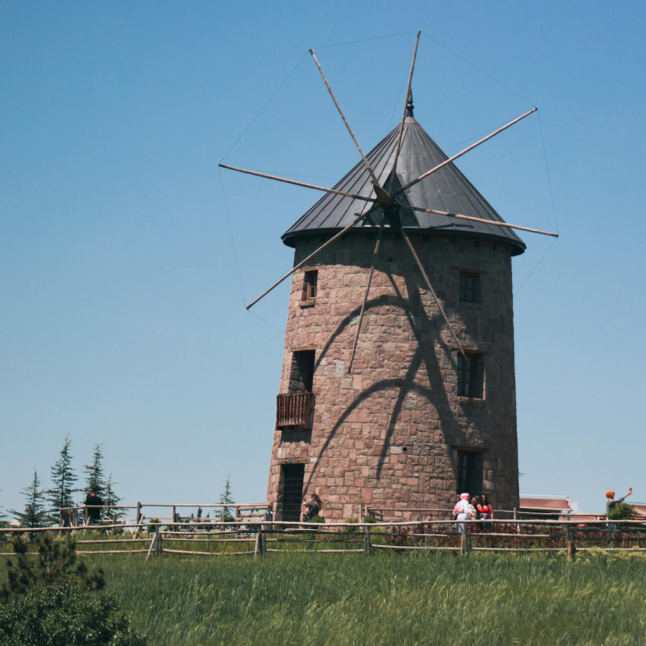 Wind Turbine System Design