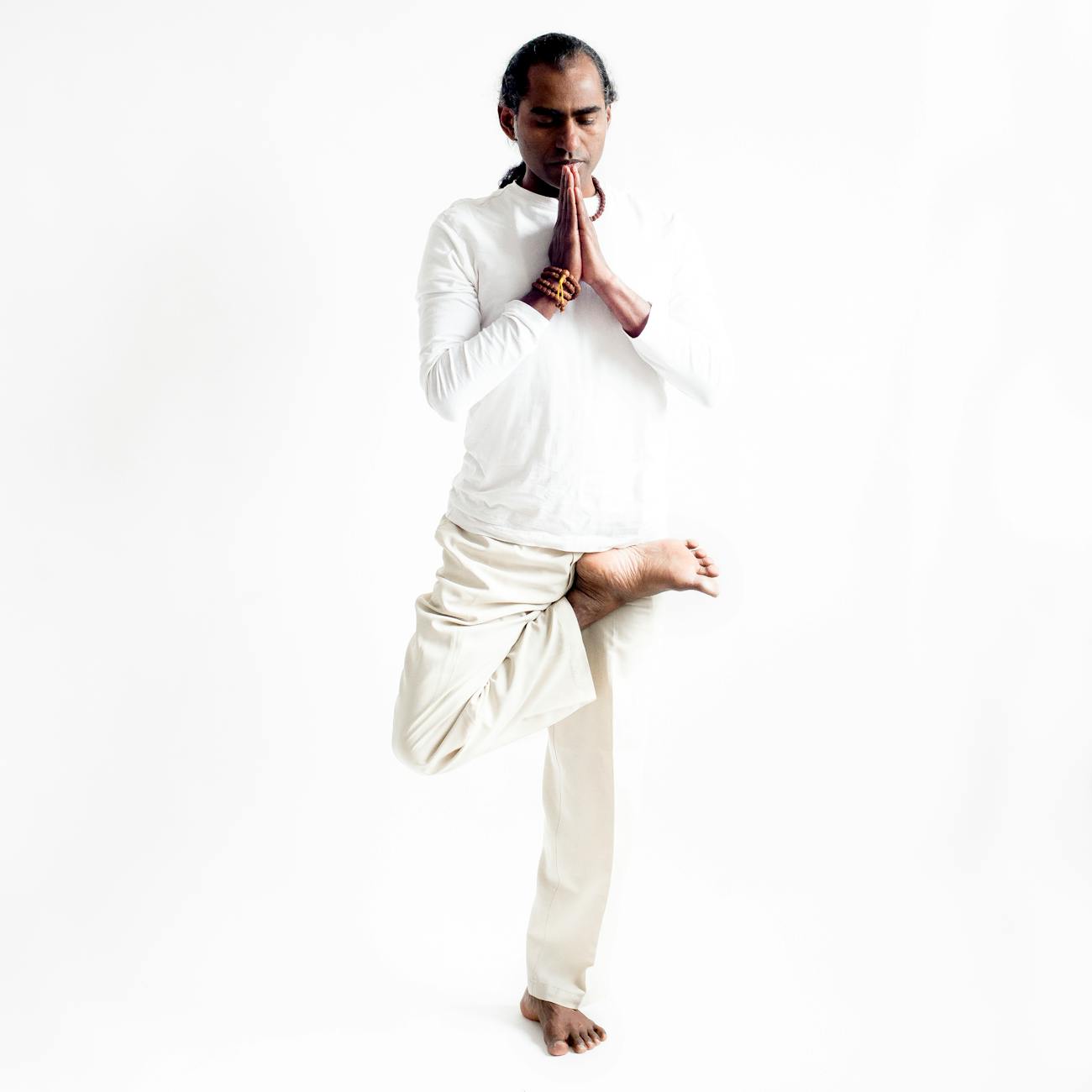 Yoga Philosophy and Ethics in Aqua Yoga Instruction